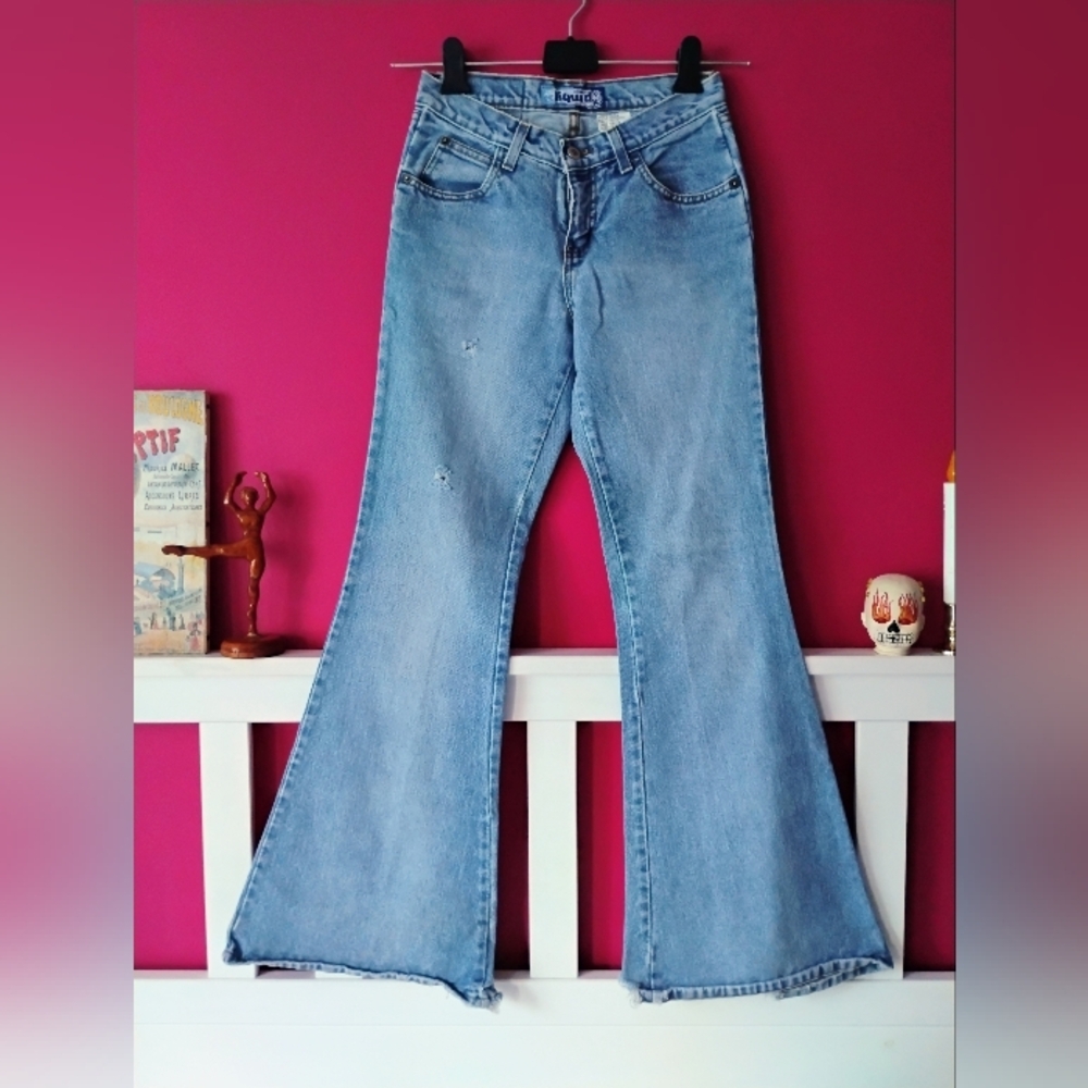 VINTAGE 'Liquid Jeans' SIZE 3 Flared Leg Blue Denim Jeans From The 1990's MINT